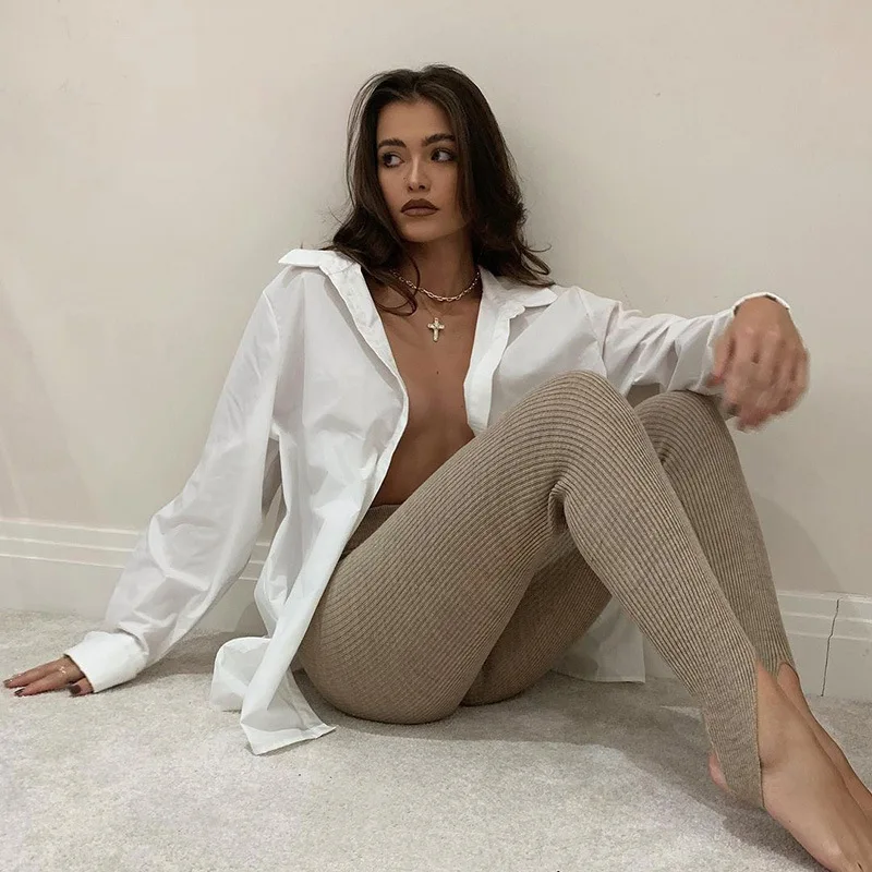 Женские вязаные леггинсы в рубчик - Фотография_4