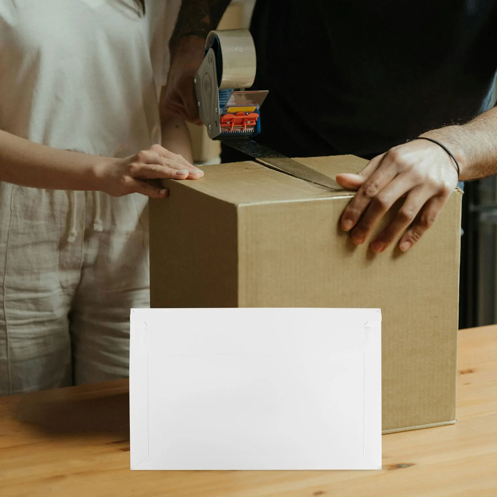 Самозапечатывающиеся белые картонные - Фотография_6