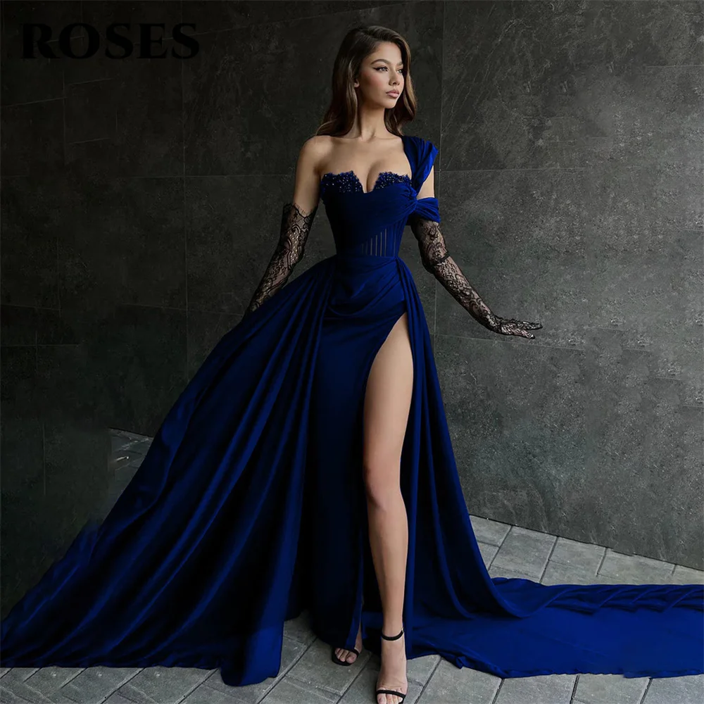 Roses красные вечерние платья русалки с высоким разрезом и одним плечом - Фотография_5