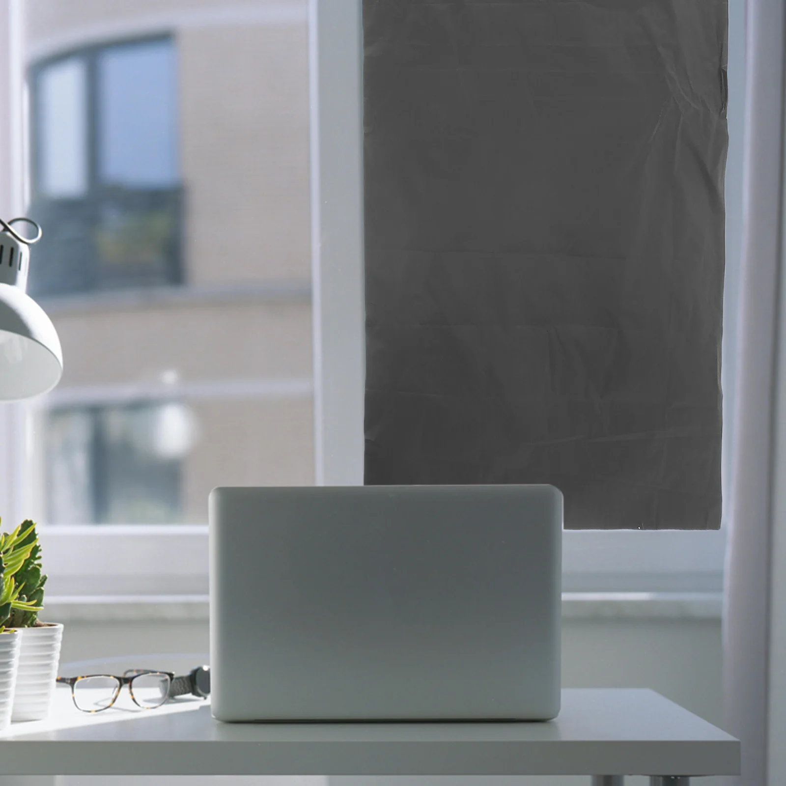 Портативная затемняющая штора для окон