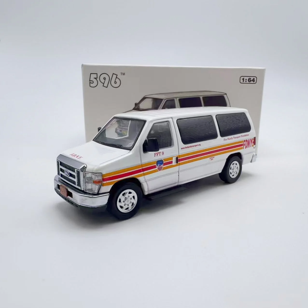 596 1:64 e350 экологическая полиция - Фотография_4