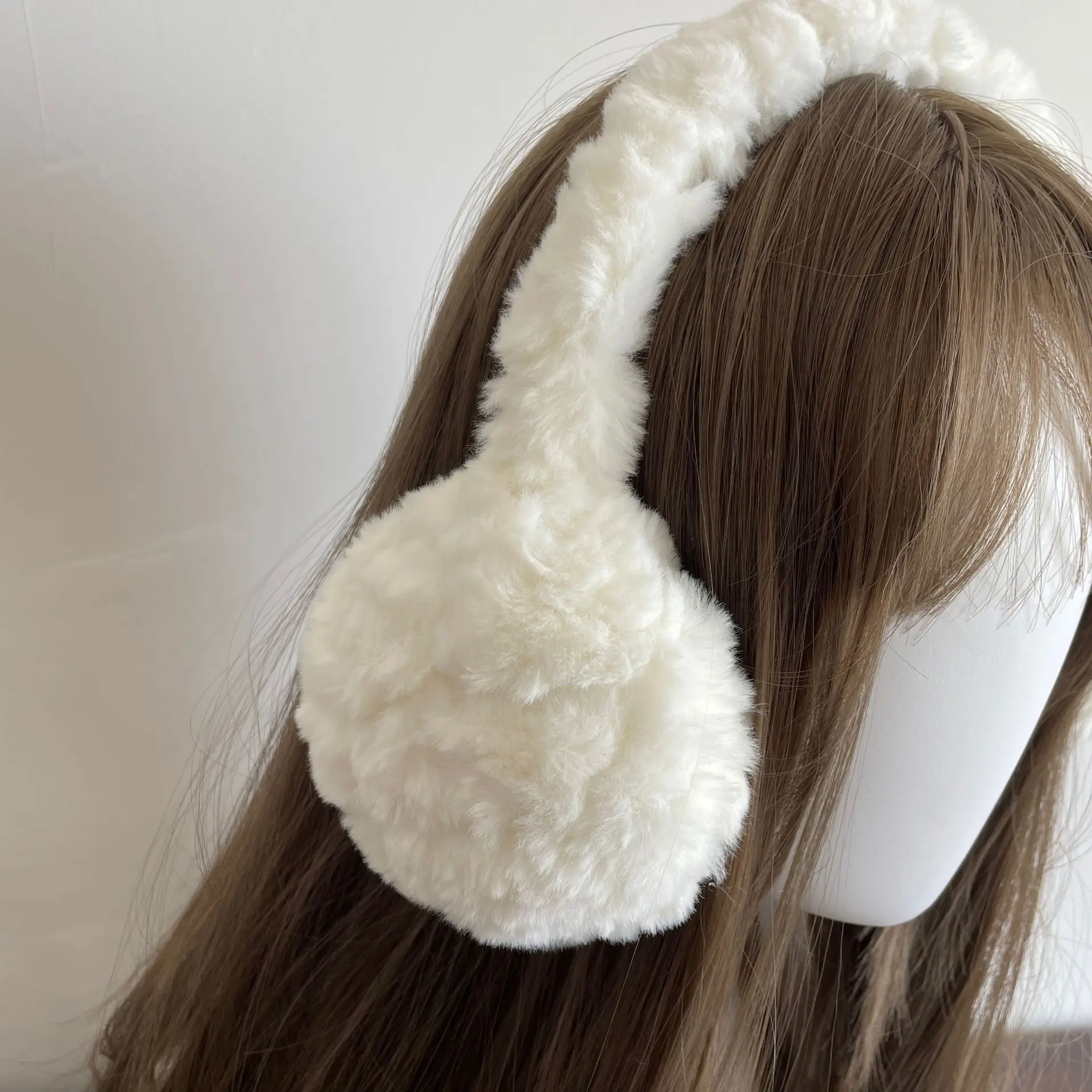 Белые длинношерстные плюшевые наушники из искусственной шерсти - Фотография_5