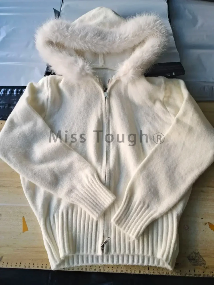 Винтажный свитер с капюшоном и воротником из искусственного меха - Фотография_5