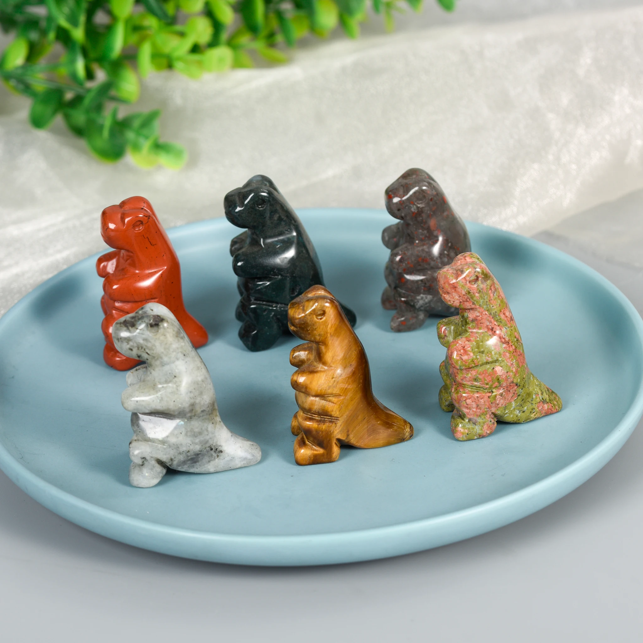 Хрустальные резные динозавры - Фотография_2