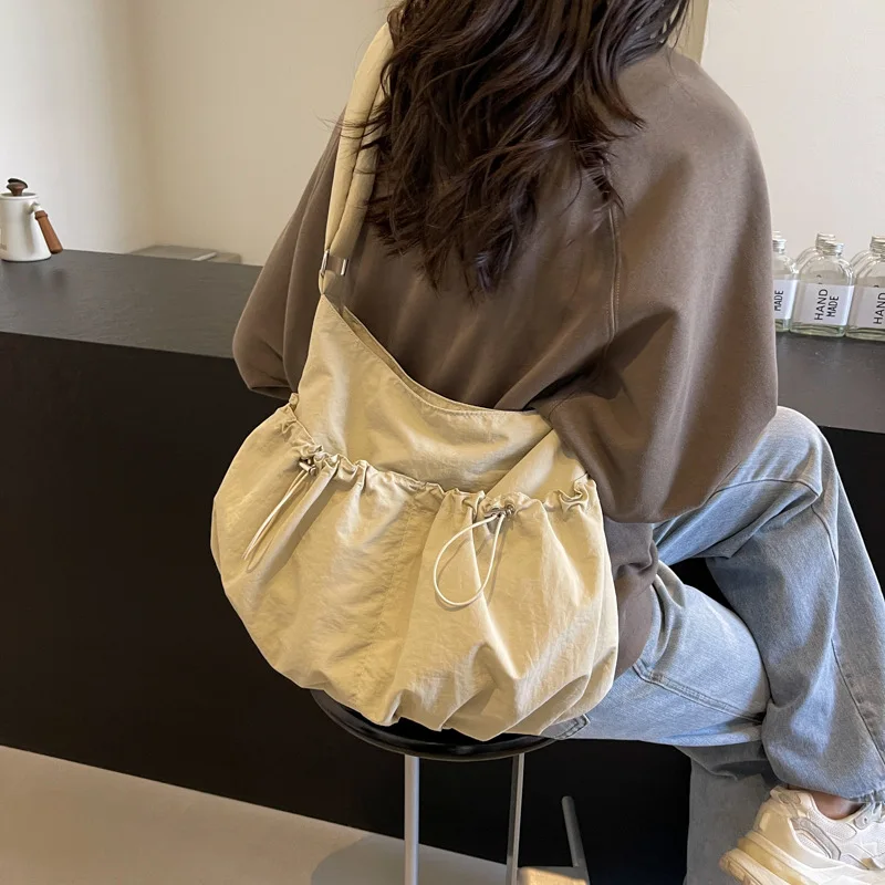 Женская красивая сумка - Фотография_2