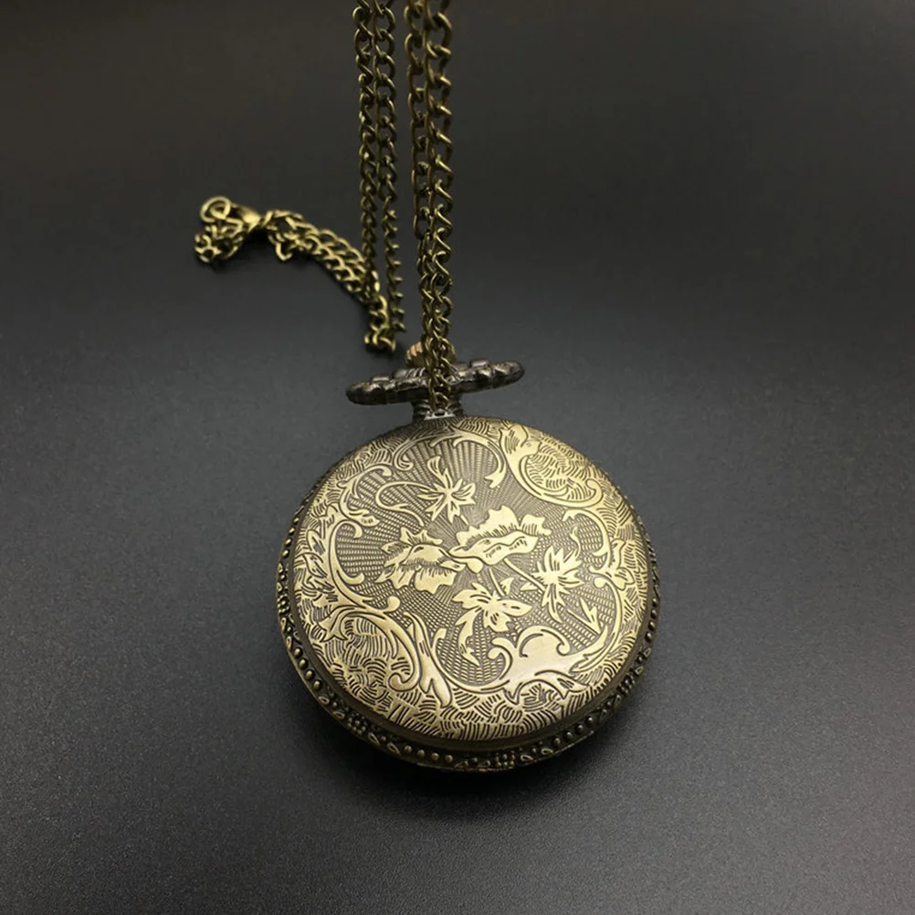 Стильные карманные часы в стиле ретро с черепом