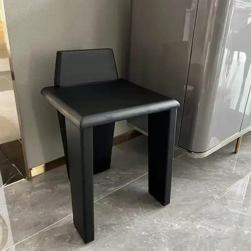 Простой, табурет