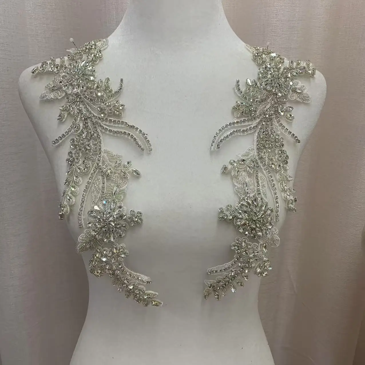 16 цветов, 1 пара аксессуаров - Фотография_3