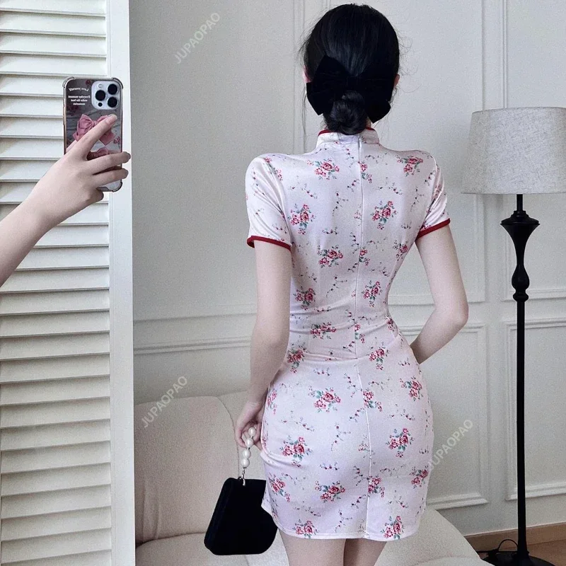 Традиционное китайское женское ретро cheongsam с принтом - Фотография_2