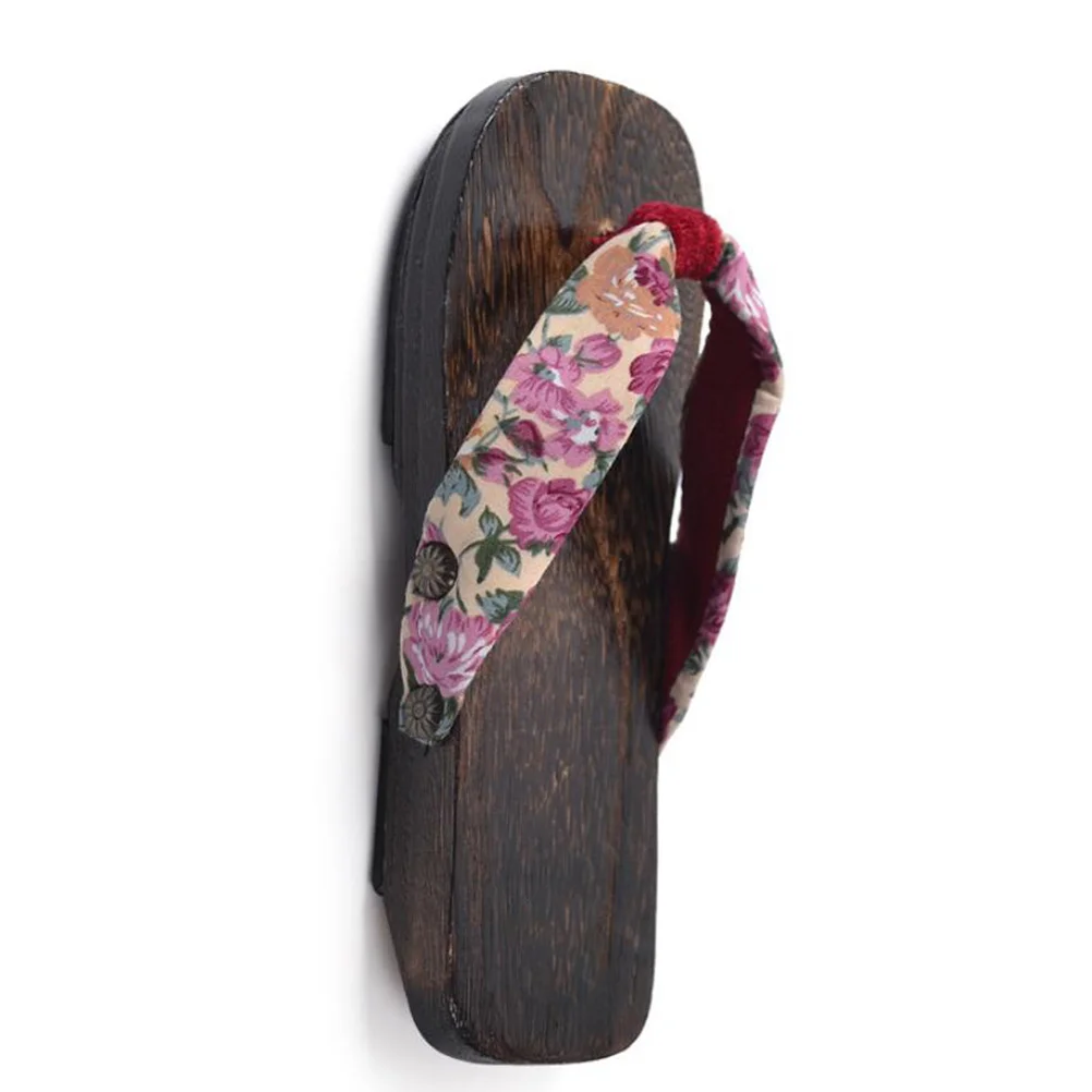 Детские сабо из дерева павловнии