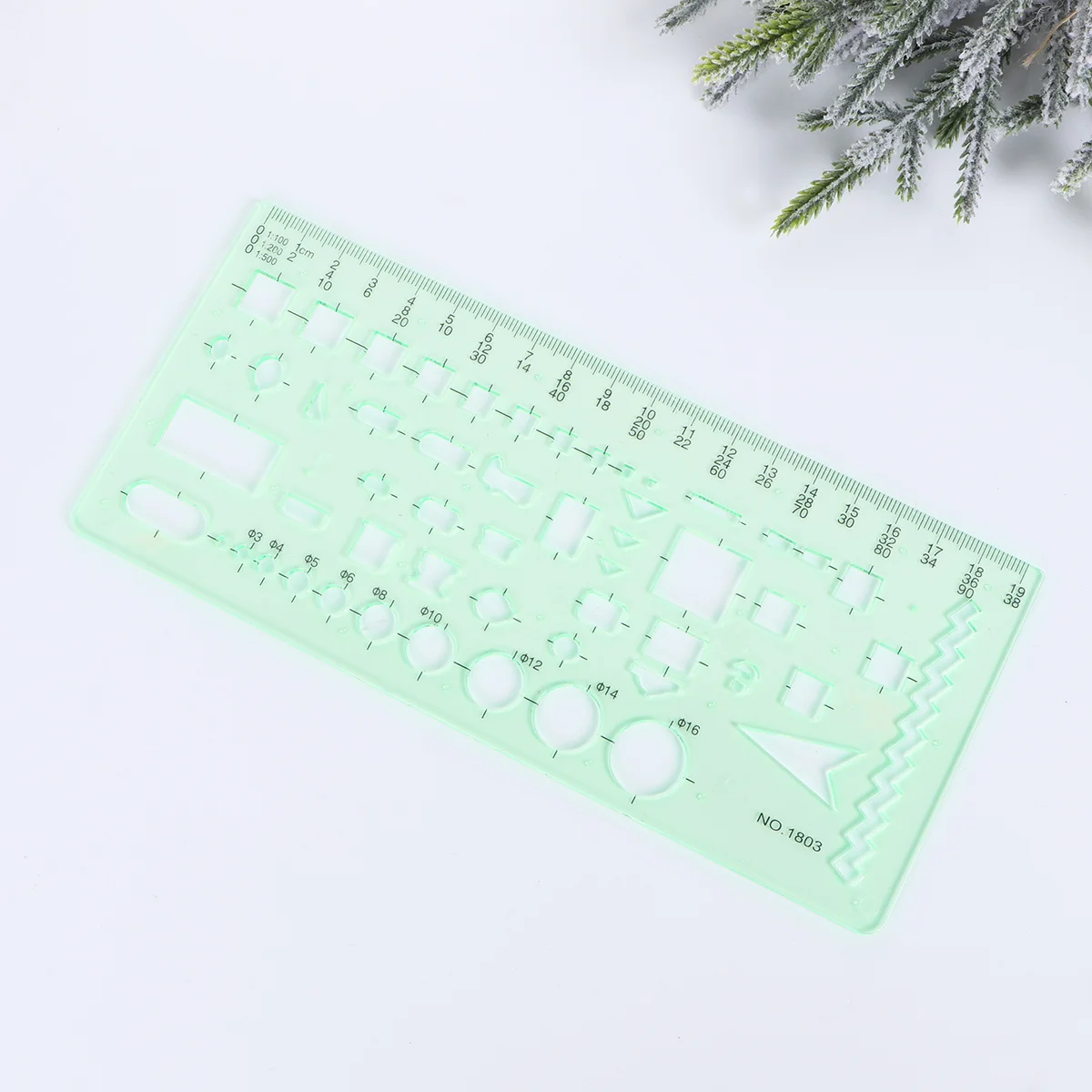 Пластиковые кривые линейки для черчения - Фотография_3