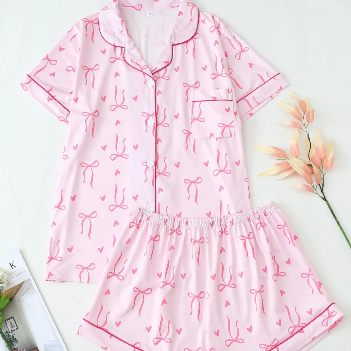 Женский летний пижамный комплект с короткими рукавами и лацканами