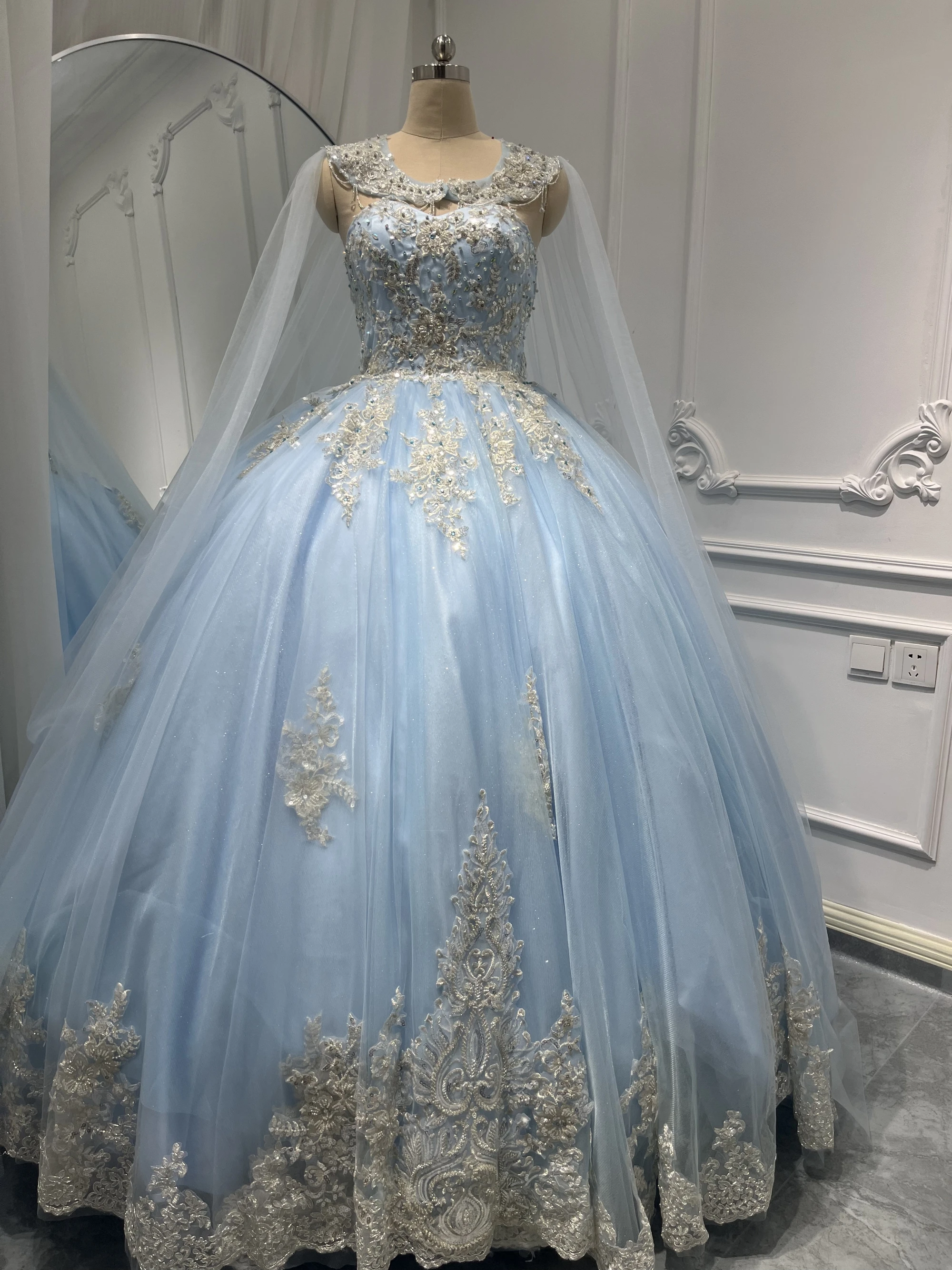 Небесно-голубое платье quinceanera - Фотография_5