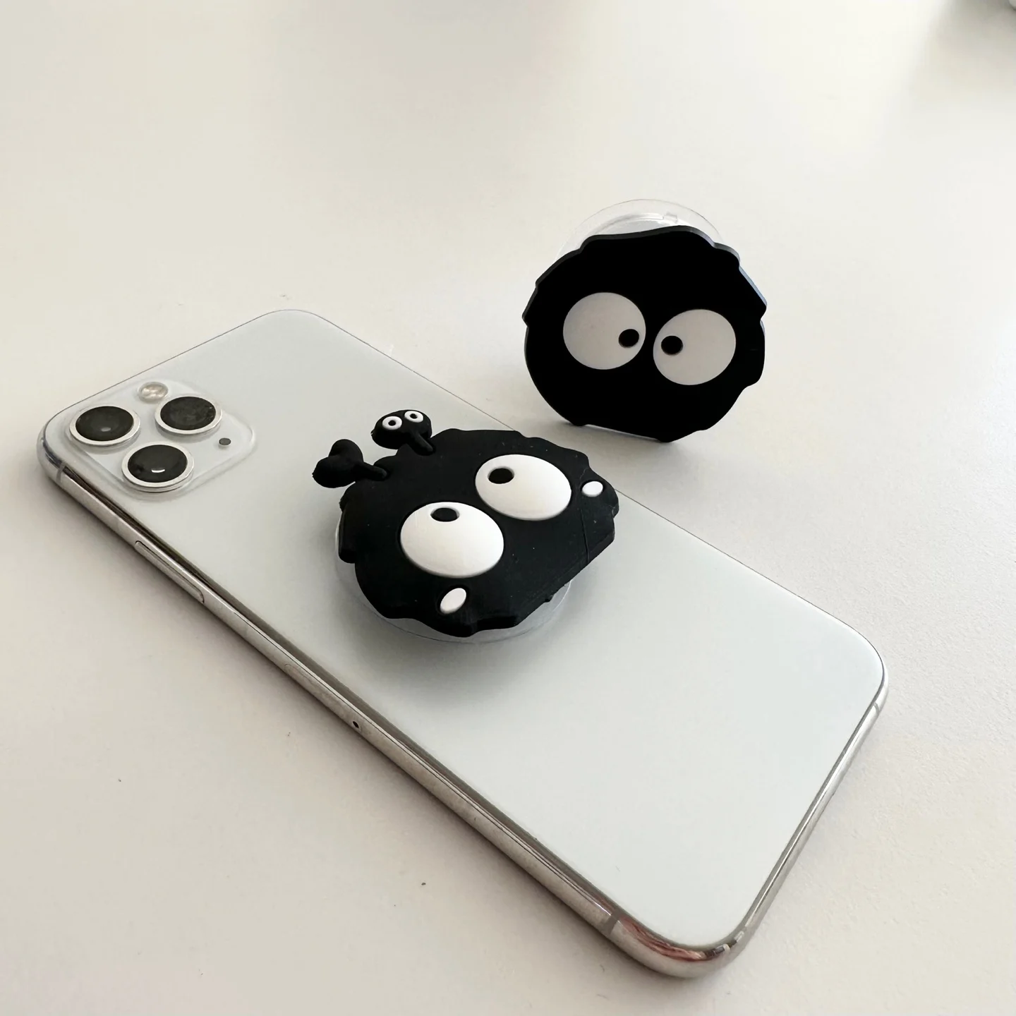 Корейский милый держатель для телефона с героями мультфильмов - Фотография_3