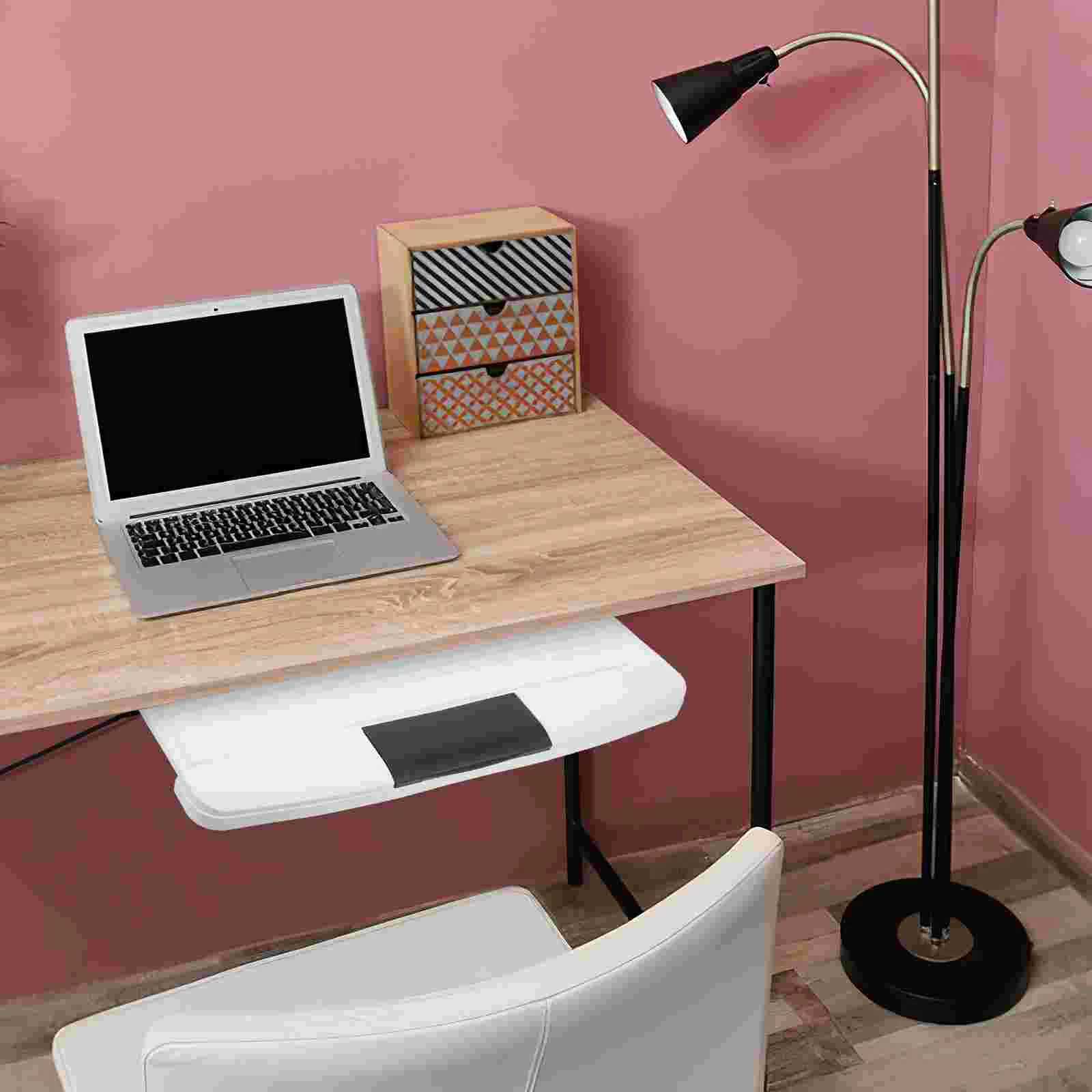 Черный лоток для клавиатуры с направляющей - Фотография_5