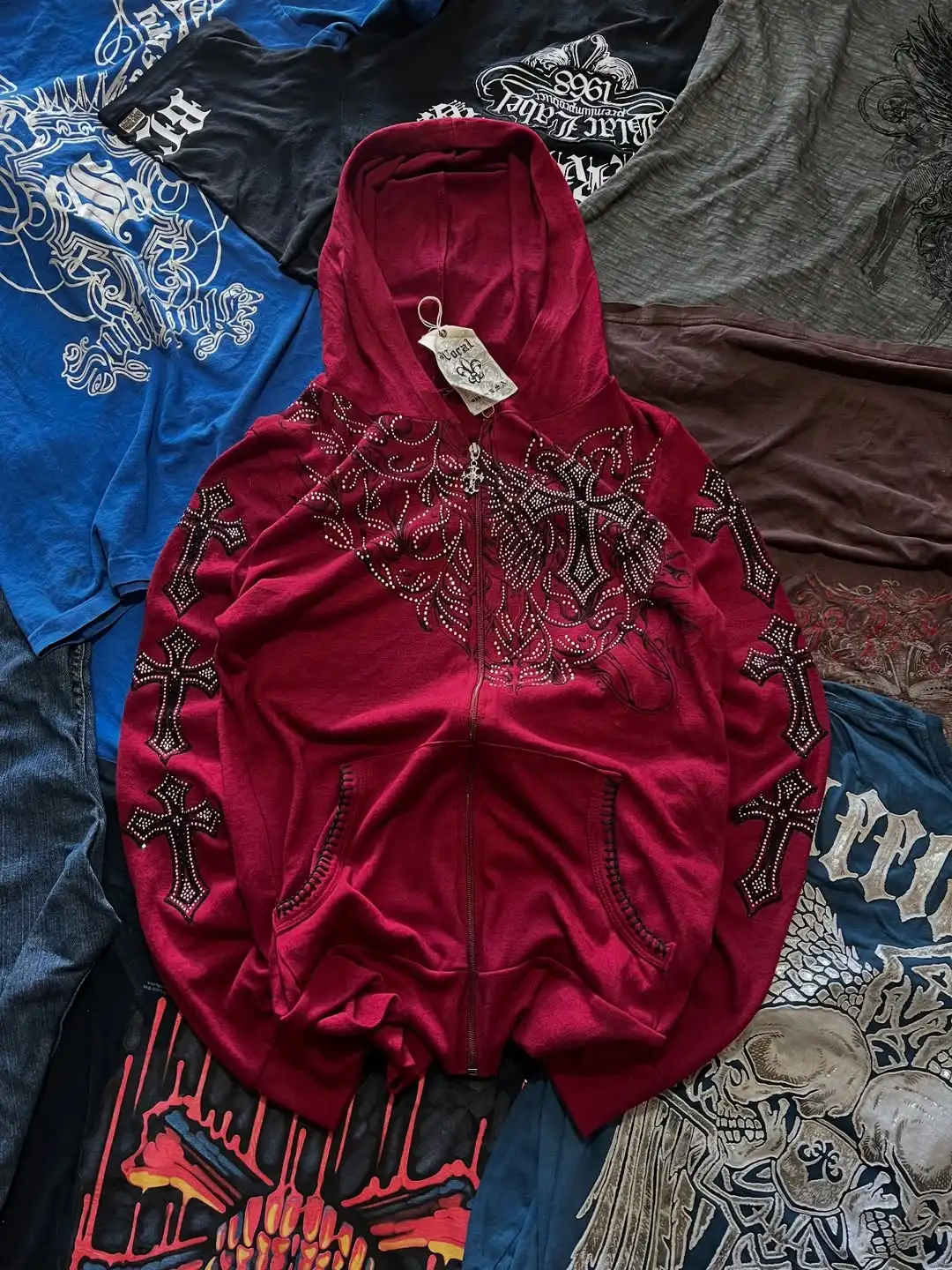 Affliction red masonry design толстовка