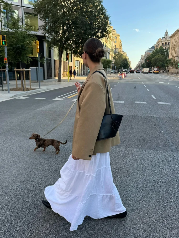 Модный пиджак с лацканами и пуговицами для женщин - Фотография_2