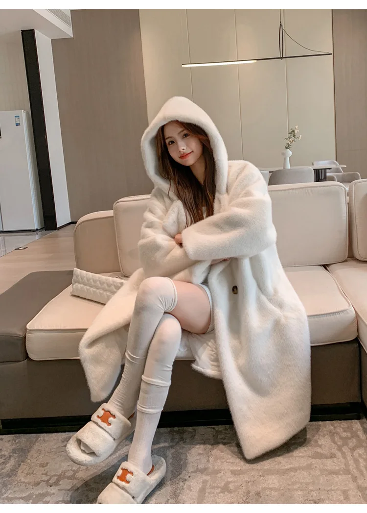 Женские шубы из искусственного норкового меха - Фотография_6