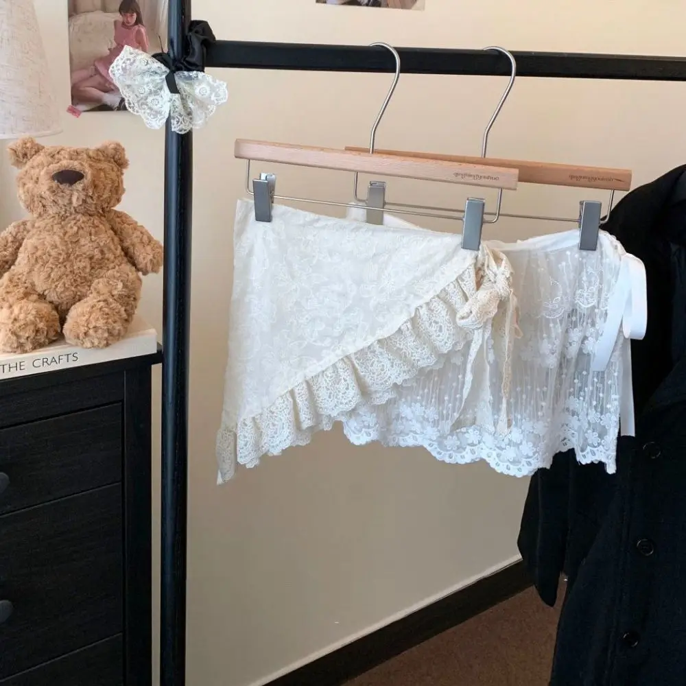 Модная милая кружевная мини-юбка с цветочным принтом - Фотография_4