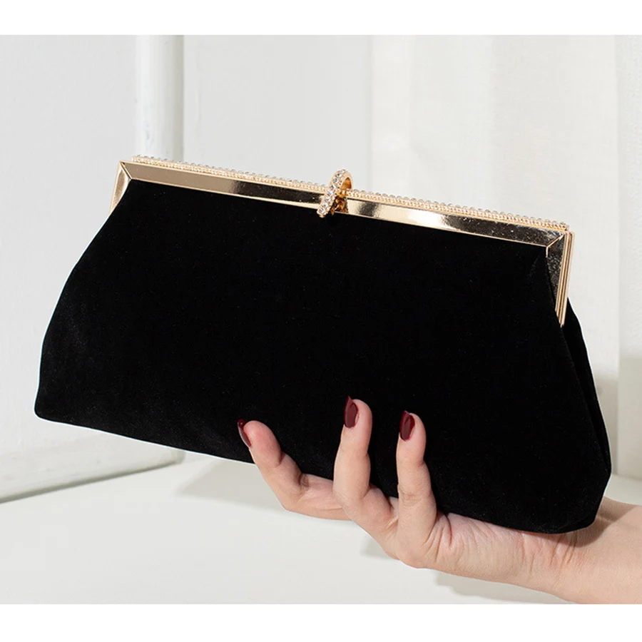 Бархатные вечерние сумки в стиле ретро - Фотография_4