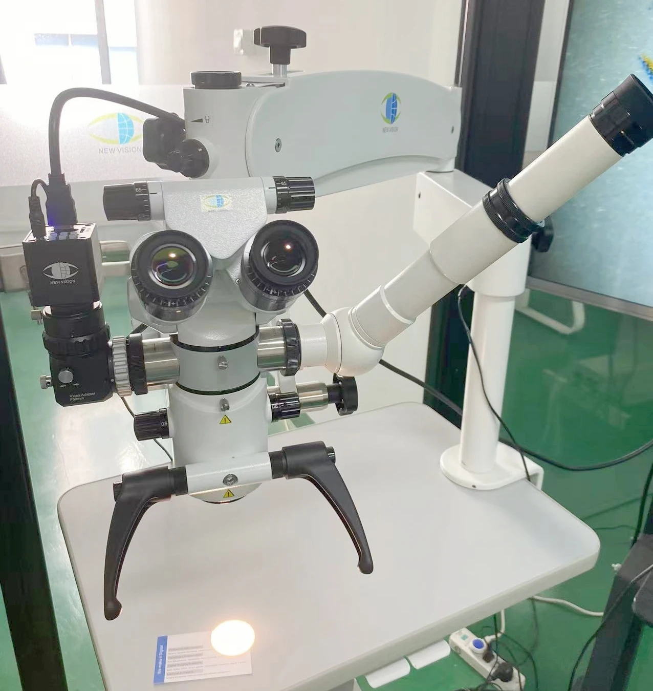 Офтальмологические микроскопы wetlab