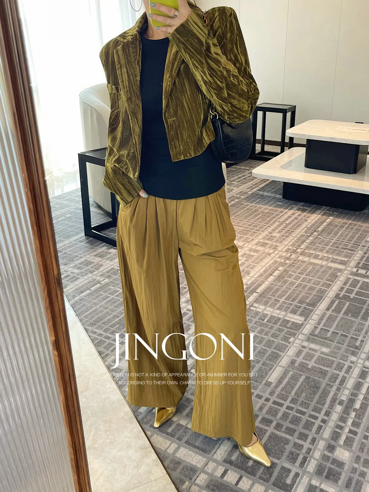 Бархатная куртка - Фотография_4