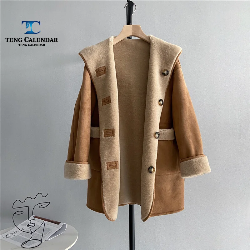 Большое меховое пальто