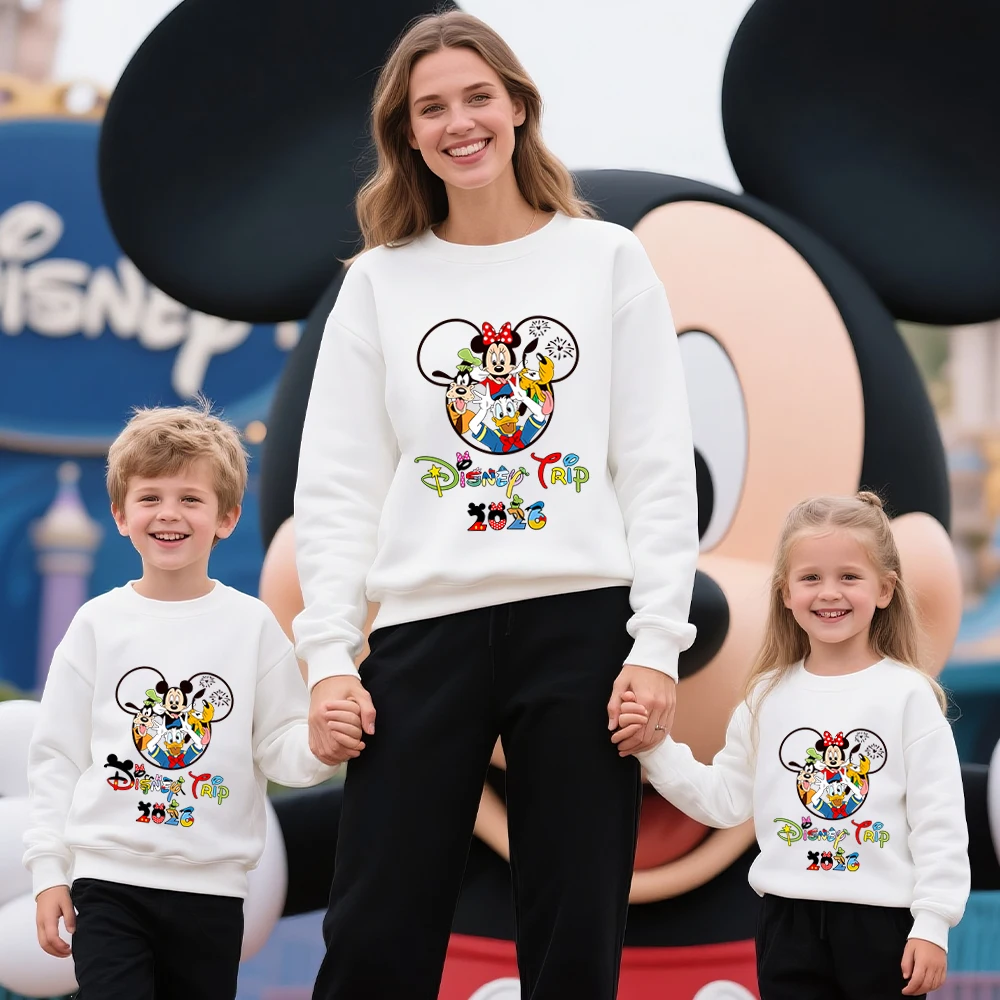 Хлопковая толстовка с принтом disney family trip 2026 - Фотография_3