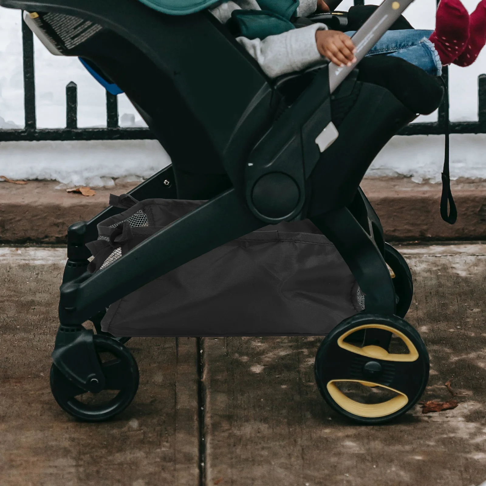 Нижняя корзина-органайзер для коляски - Фотография_5