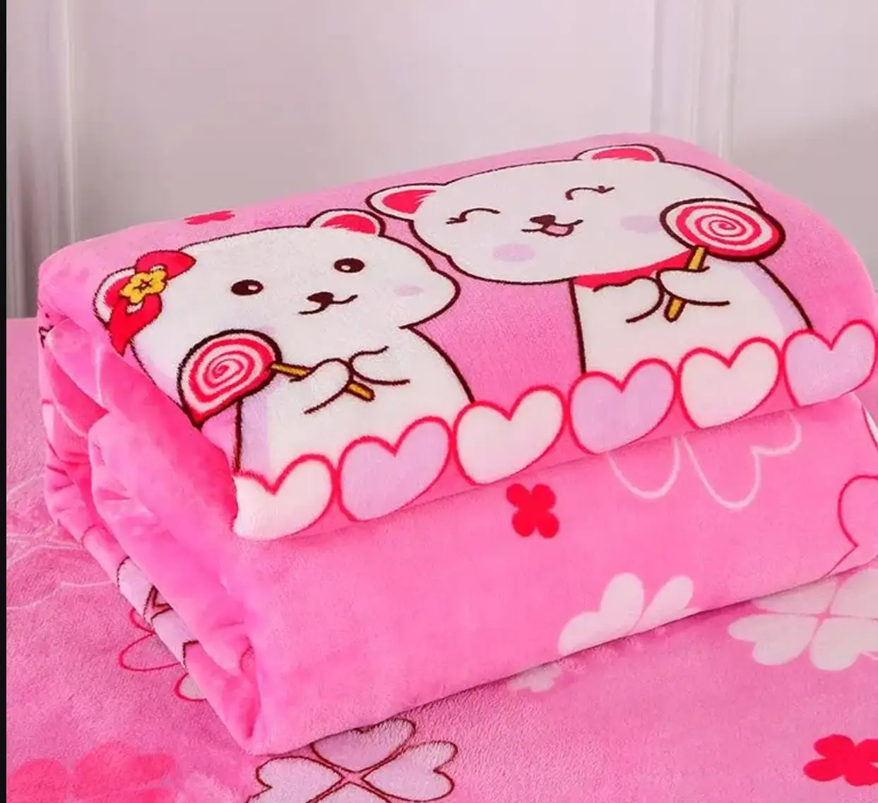 Sanrio зимнее фланелевое одеяло с героями мультфильмов - Фотография_2