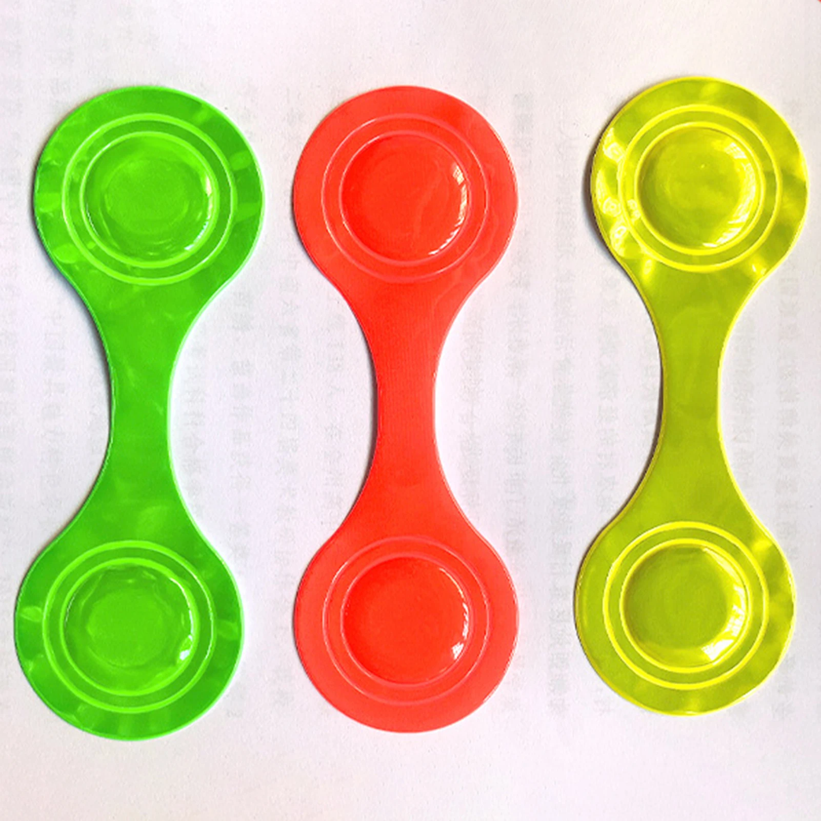 Светоотражающие магнитные зажимы для детских рюкзаков - Фотография_2