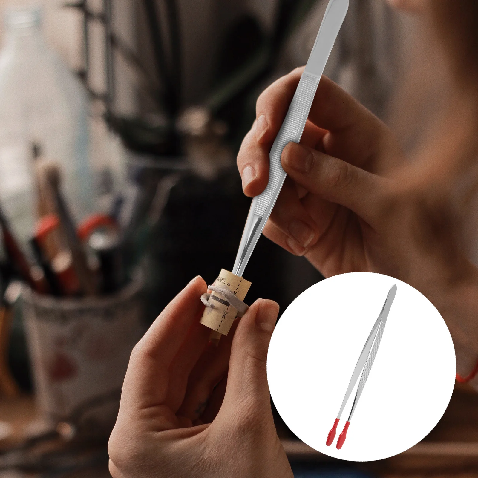 Пинцет из нержавеющей стали с резиновым покрытием - Фотография_3