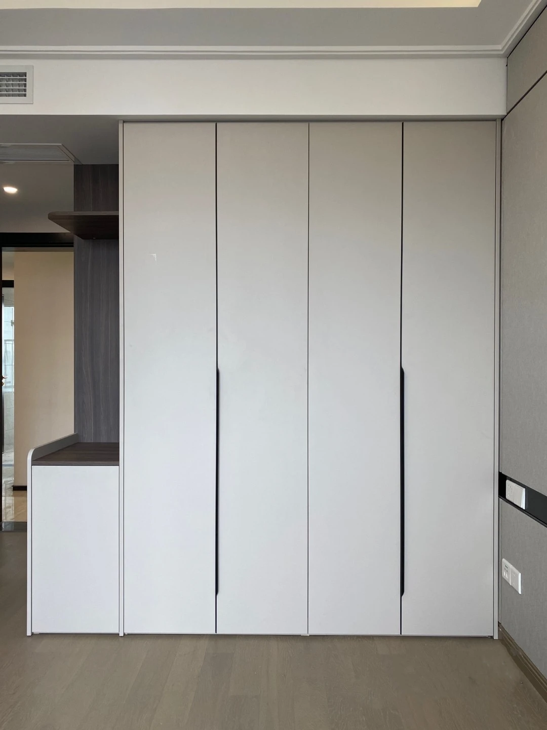 Современный деревянный шкаф в китайском - Фотография_6