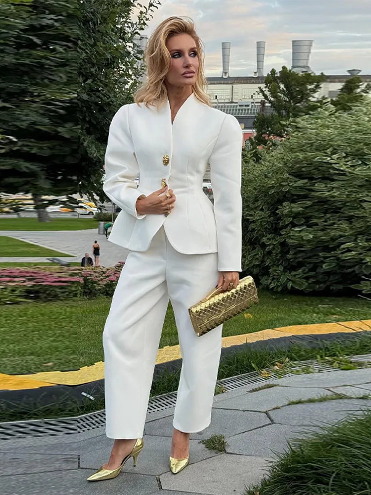 Элегантный костюм - Фотография_2