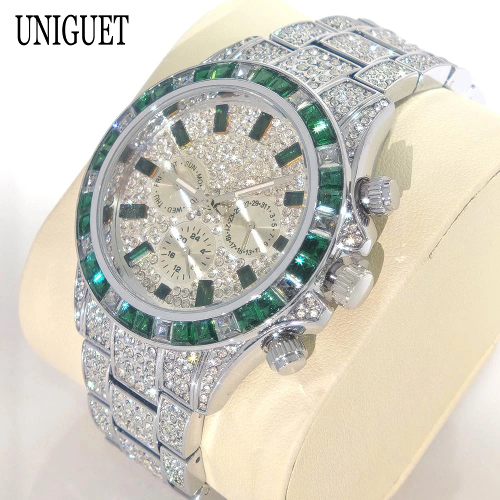 Популярные модные зеленые часы