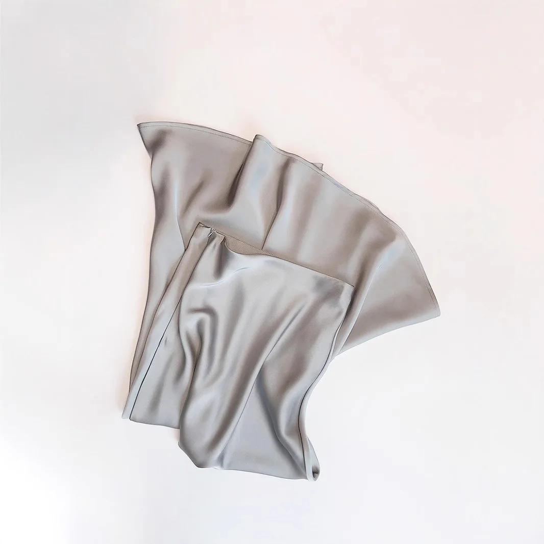 Шикарная женская атласная струящаяся - Фотография_4