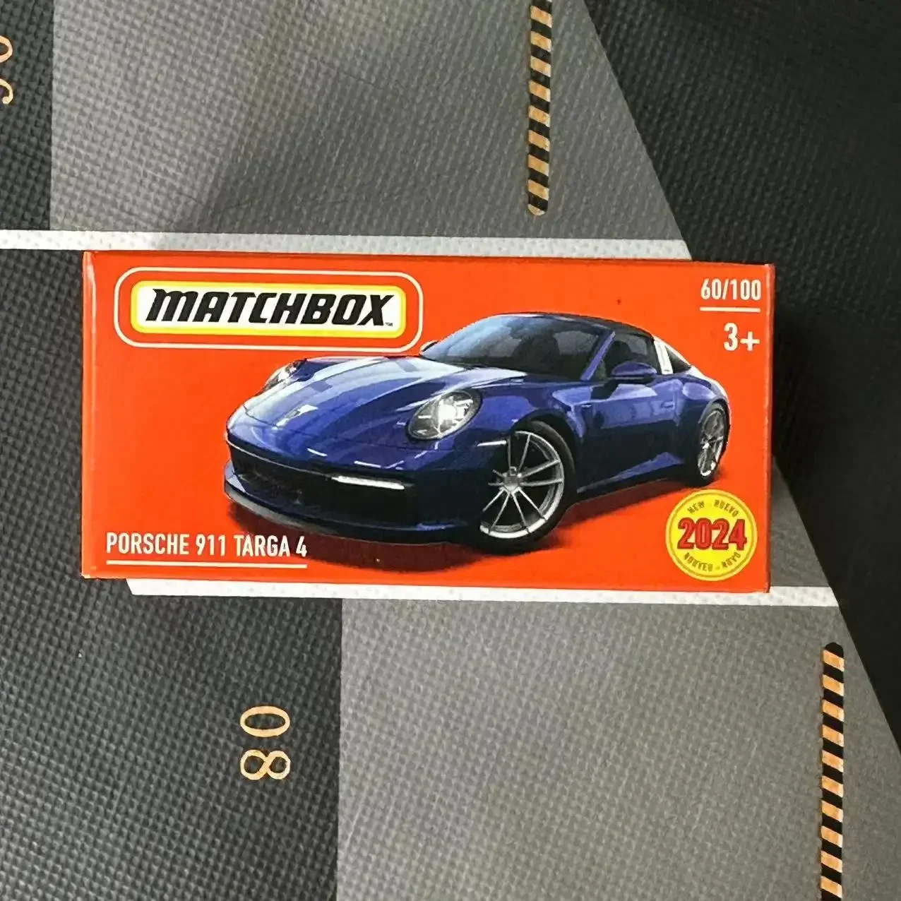 Оригинальный игрушечный автомобиль matchbox - Фотография_6