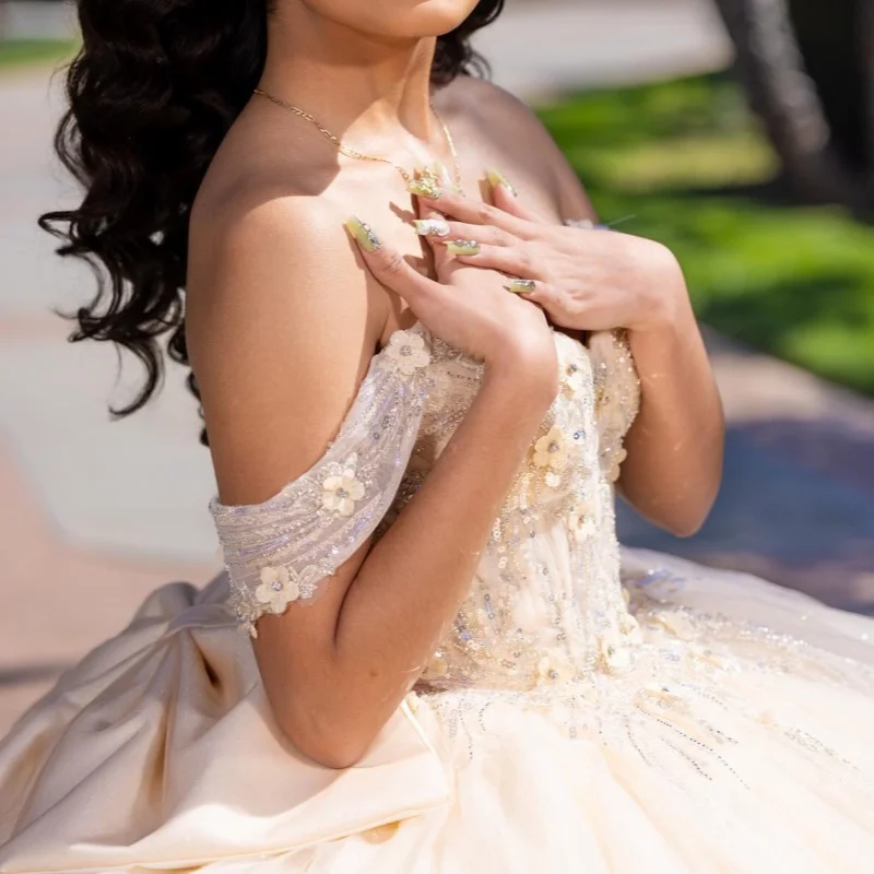 Блестящие платья quinceanera цвета шампанского - Фотография_2