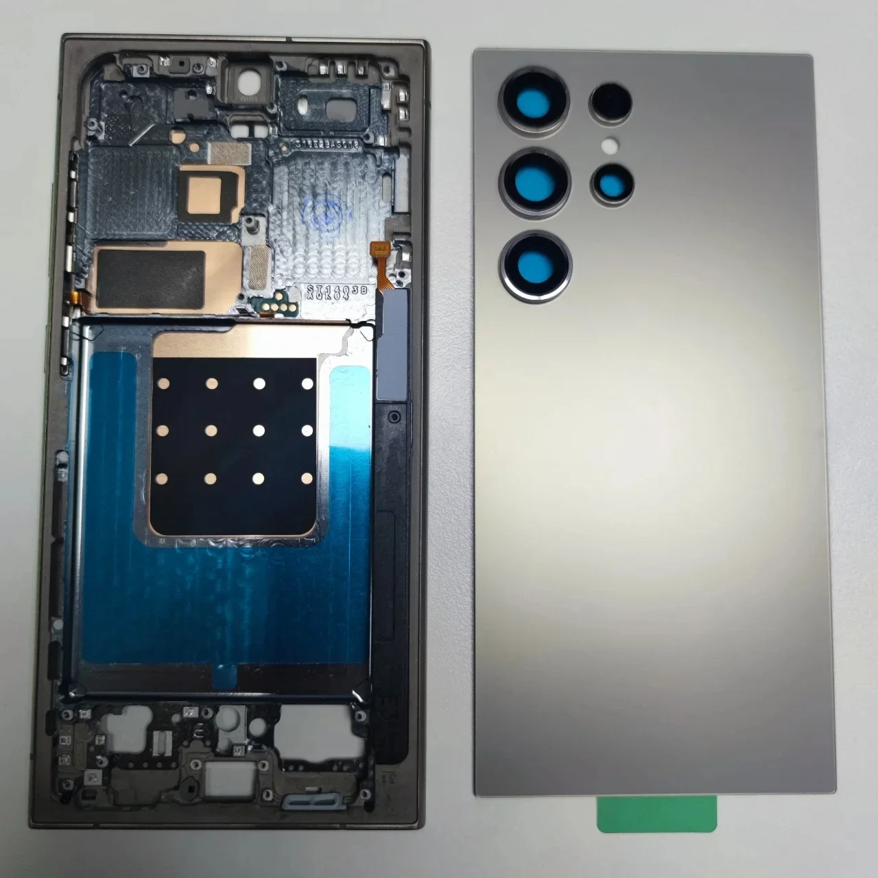 Полный корпус, средняя рамка + стекло - Фотография_2