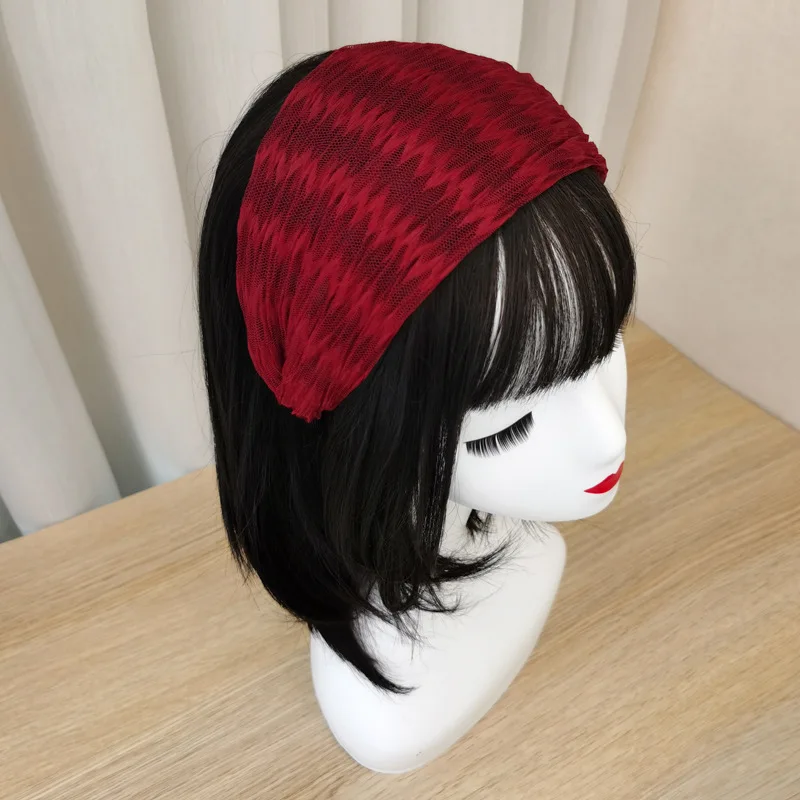 Широкий противоскользящий обруч для волос из кружевной ткани - Фотография_5