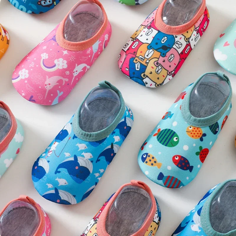 Детские спортивные кроссовки для плавания и серфинга