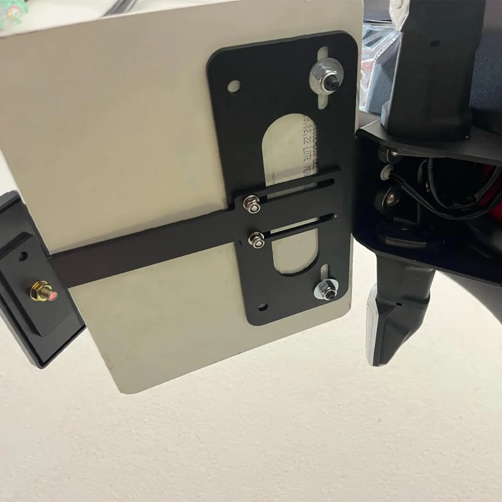 Детали держателя номерного знака - Фотография_2