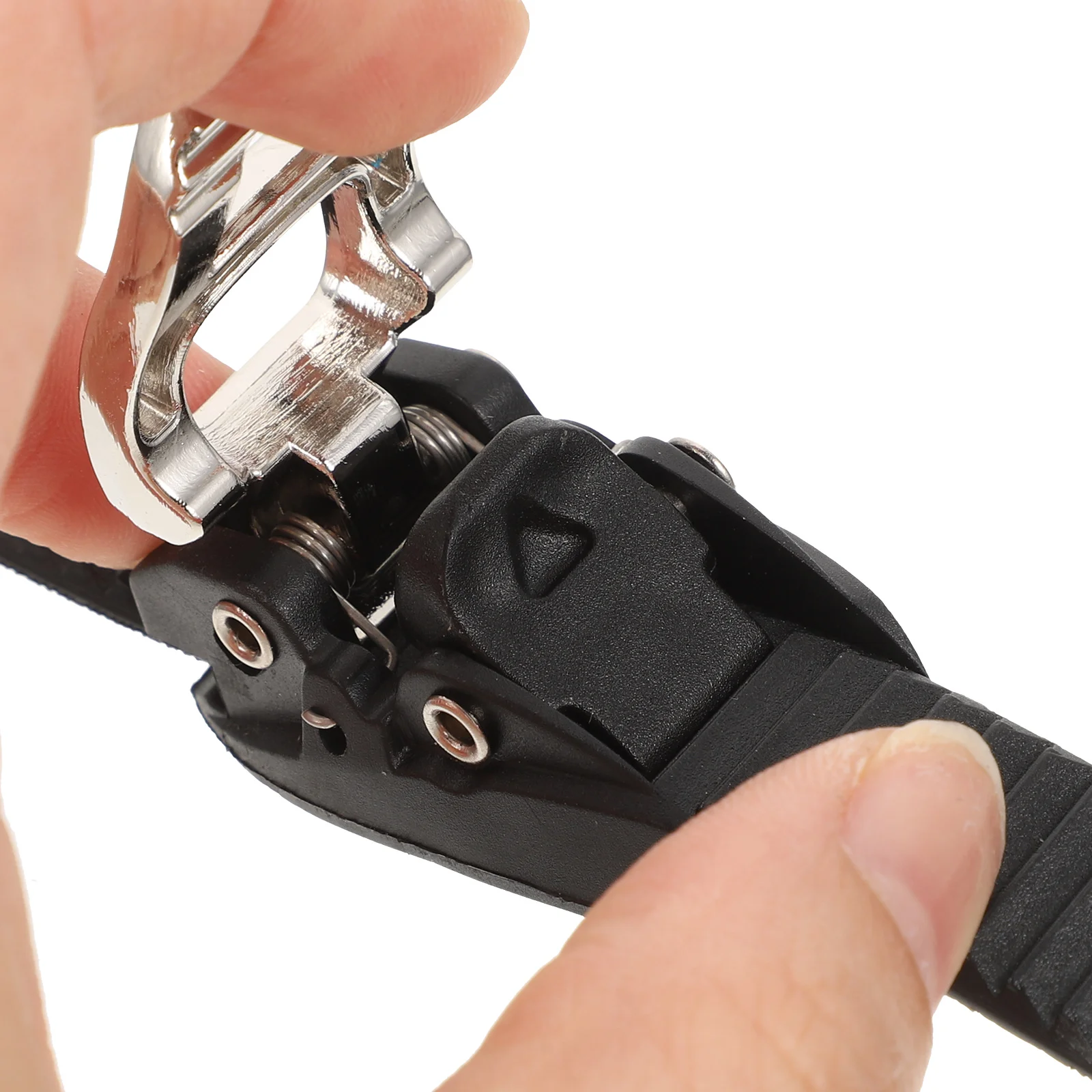 Черный т-образный ремешок с пряжкой для катания на роликовых коньках - Фотография_2