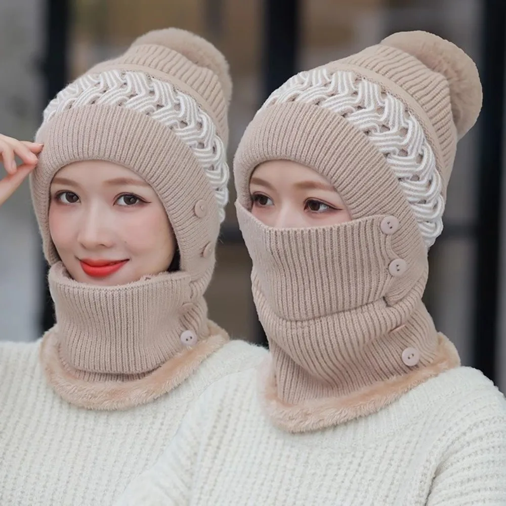 Модная теплая зимняя шапка