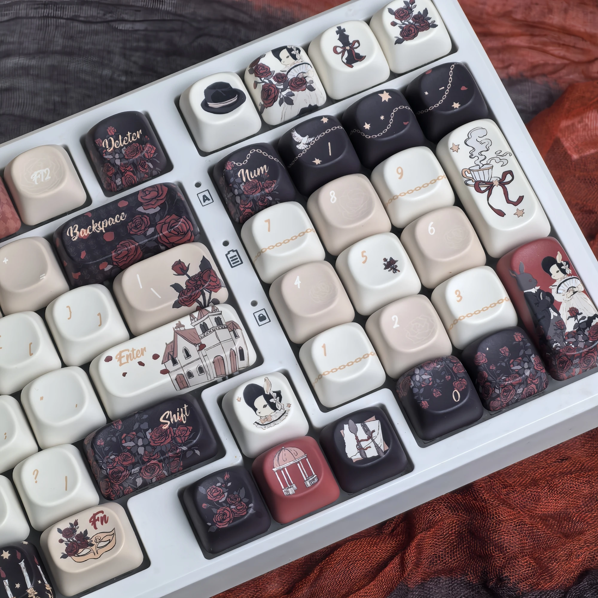 Красный, черный готический розовый колпачок moa cherry profile pbt