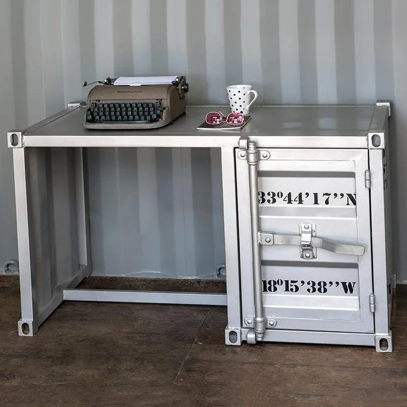 Компьютерный стол в индустриальном стиле - Фотография_4