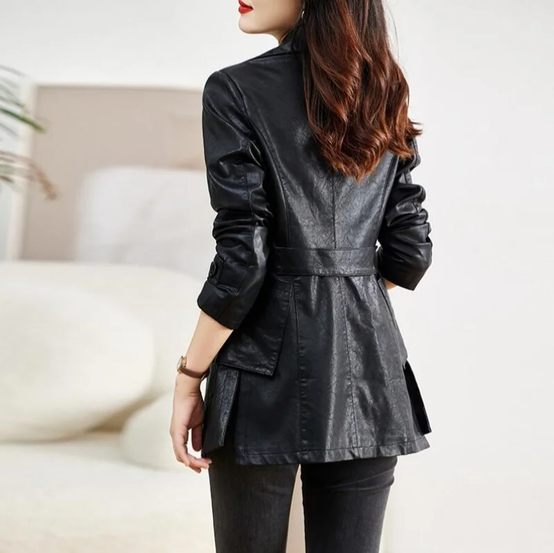 Куртка из натуральной кожи с отложным воротником - Фотография_6