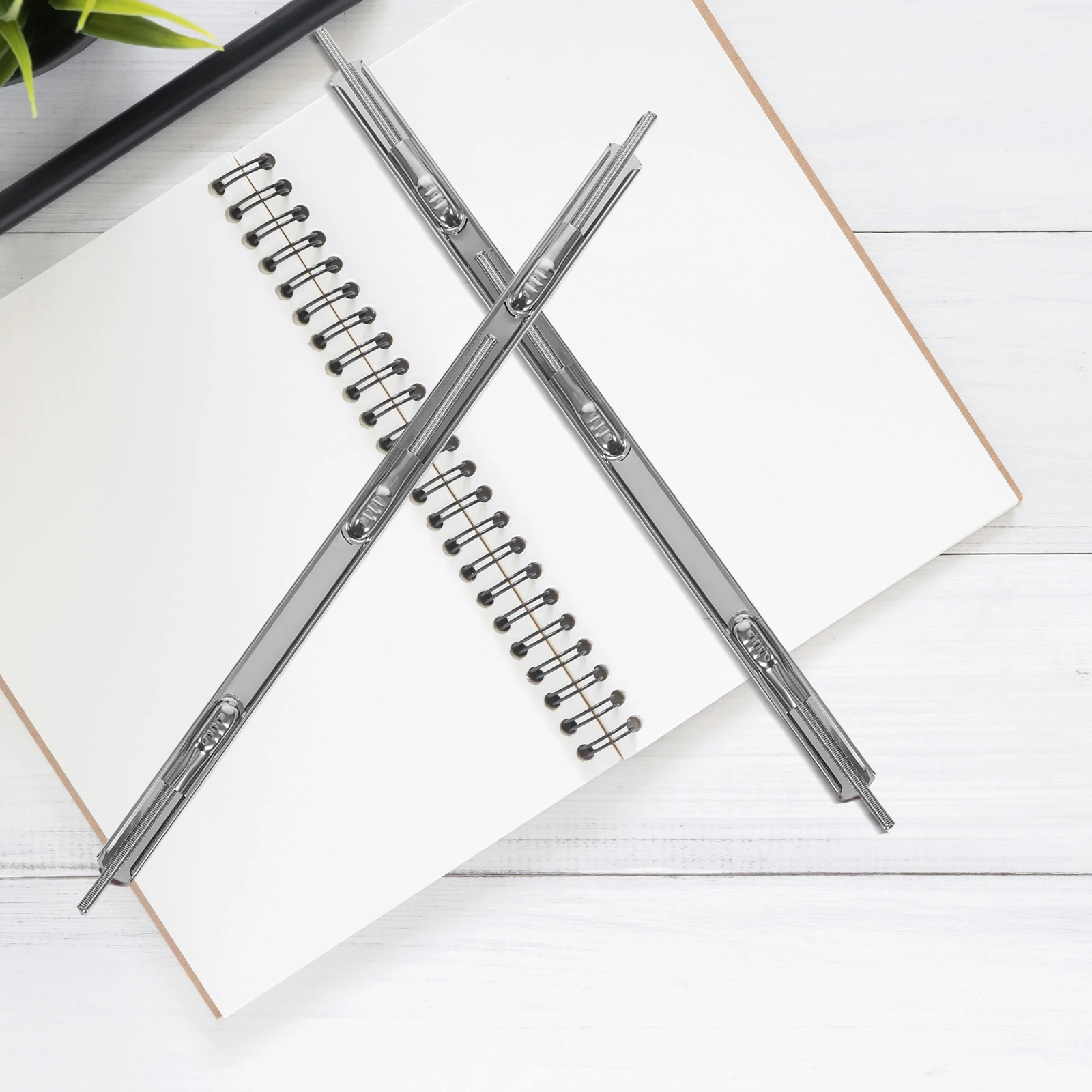 Металлические застежки для переплета в виде змеи