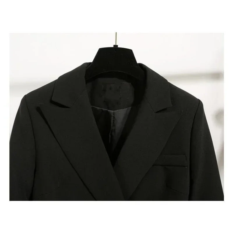 Роскошный черный блейзер для офиса - Фотография_4