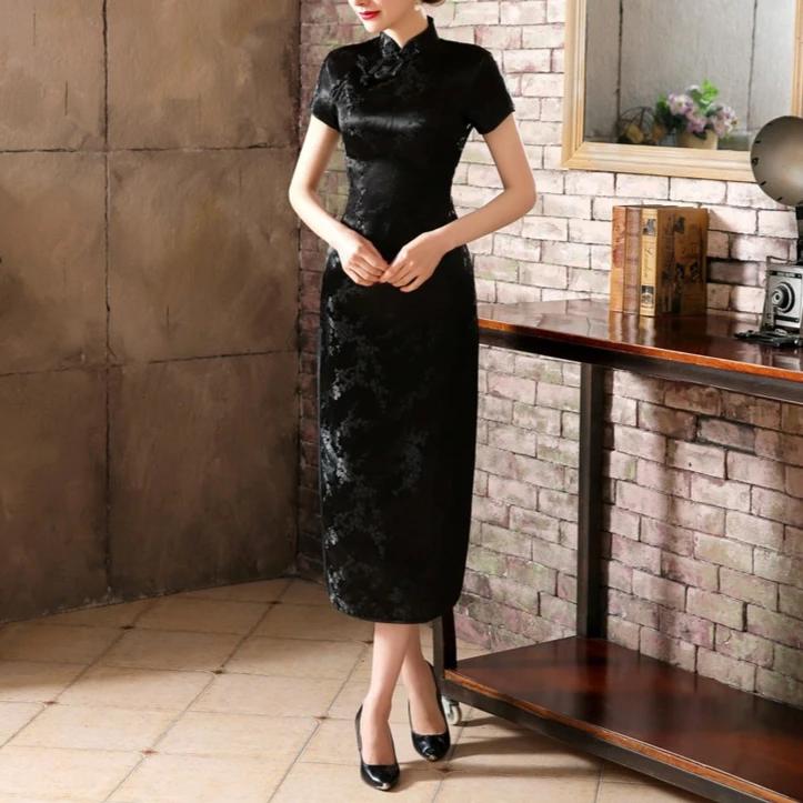 Платье cheongsam в древнем стиле 2025 года
